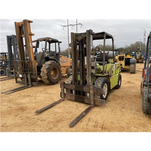 CLARK C500Y80 Forklift - Mast