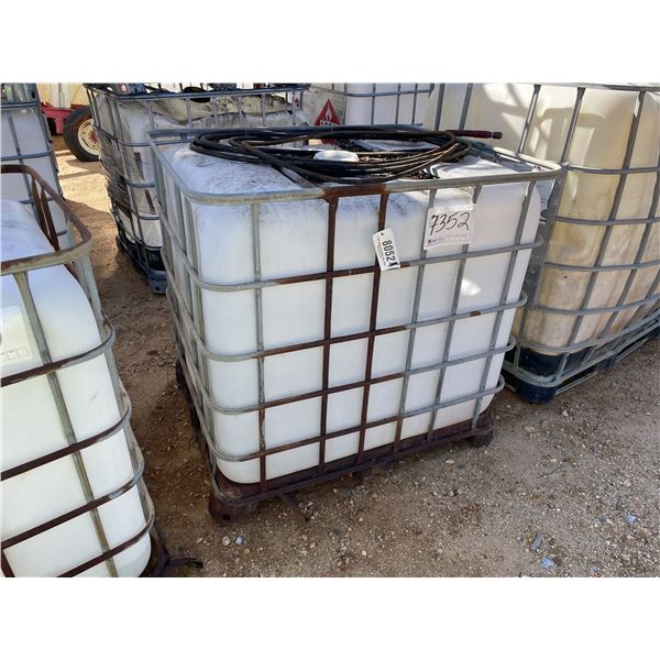 275 GALLON STORAGE TOTE Storage Tank