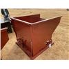 Image 2 : SELF-DUMPING HOPPER Aggregate Bin / Hopper