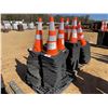 Image 1 : (25) SAFETY CONES