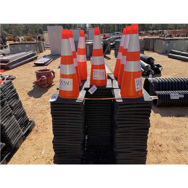 (25) SAFETY CONES