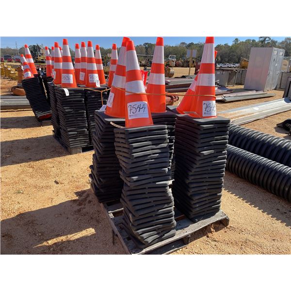 (25) SAFETY CONES