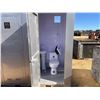 Image 4 : PORTABLE TOILET
