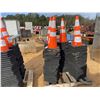 Image 1 : (25) SAFETY CONES
