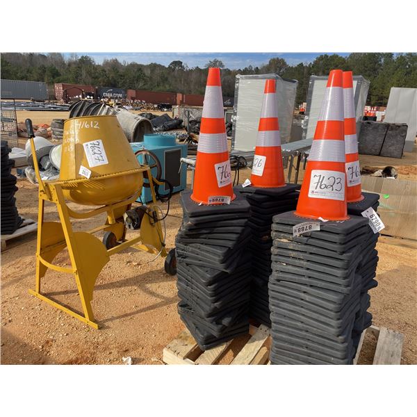 (25) SAFETY CONES