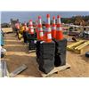 Image 1 : (25) SAFETY CONES