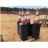 Image 1 : (25) SAFETY CONES