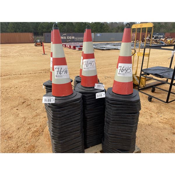 (25) SAFETY CONES