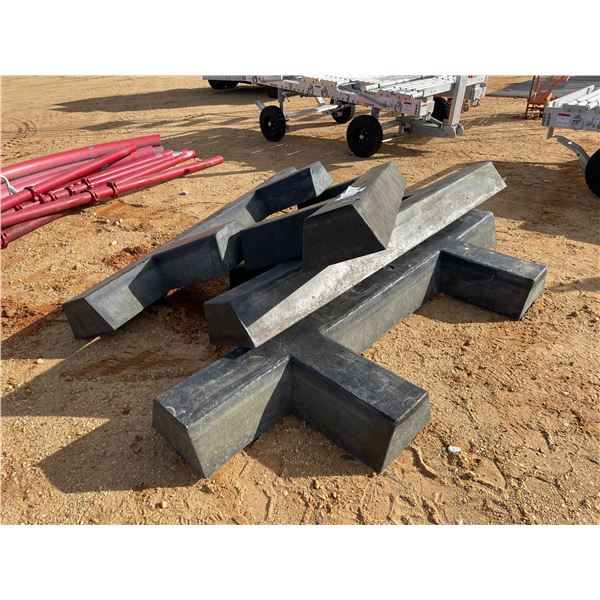 (4) FLOTATION BLOCKS