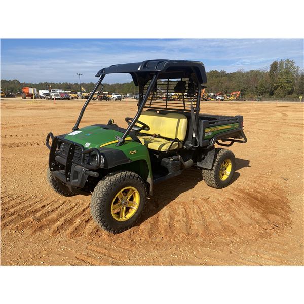 2012 JOHN DEERE 625i GATOR UTV