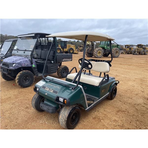 CLUB CAR  Golf Cart