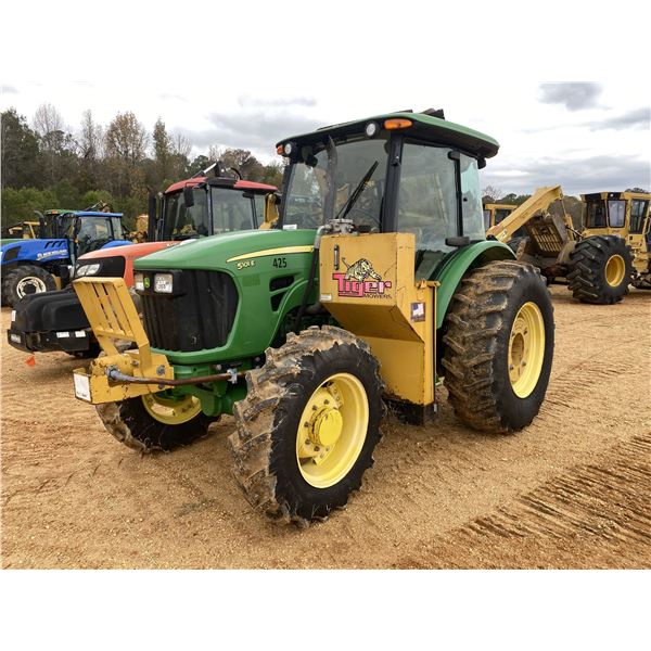 2012 JOHN DEERE 5100E Farm Tractor