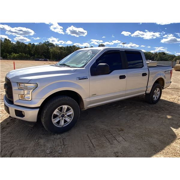 2015 FORD F150 XL Pickup Truck