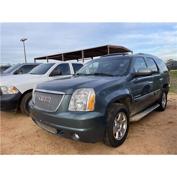 2007 GMC YUKON DENALI SUV