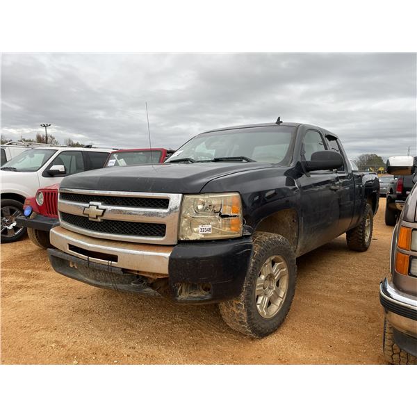 2009 CHEVROLET SILVERADO Pickup Truck