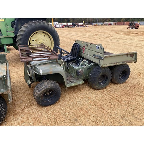 JOHN DEERE MIL GATOR UTV