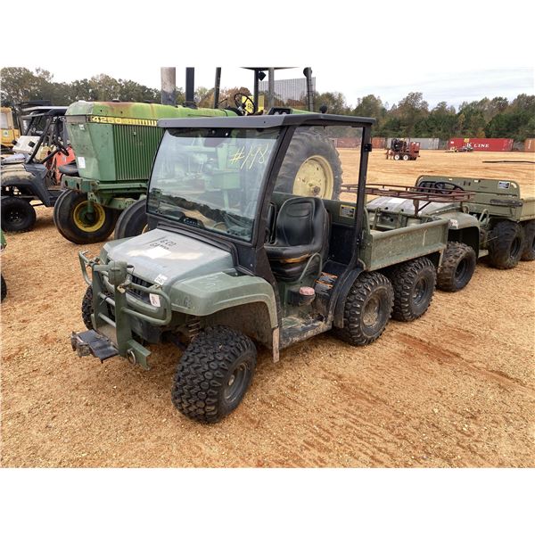JOHN DEERE MIL GATOR UTV