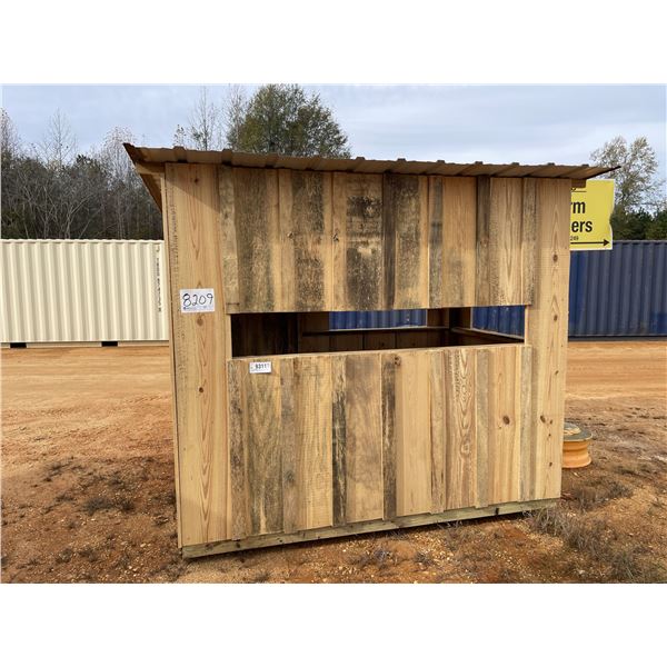 62" x 74" WOODEN SHOOTING HOUSE