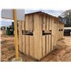 Image 2 : 62" x 74" WOODEN SHOOTING HOUSE