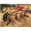 Image 2 : (4) ROW BOTTOM Plow