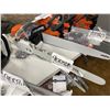Image 1 : 381 CHAINSAW