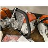 Image 2 : 070 CHAINSAW