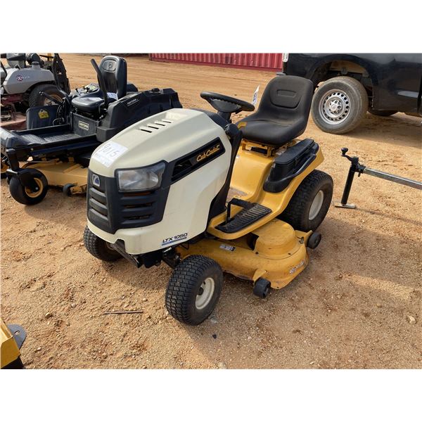CUB CADET LTX1050 RIDING Lawn Mower
