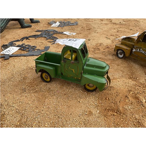 JOHN DEERE TRUCK METAL ART