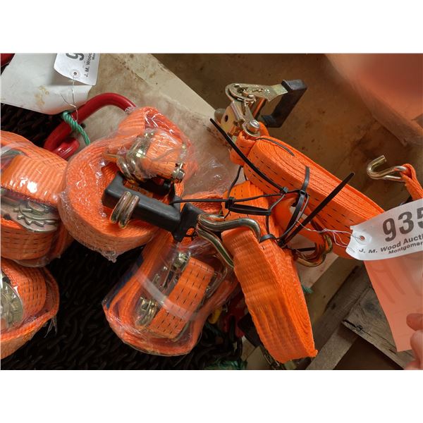 (4) 1.5" RATCHET STRAPS