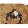 Image 1 : KEEP OUT SIGN