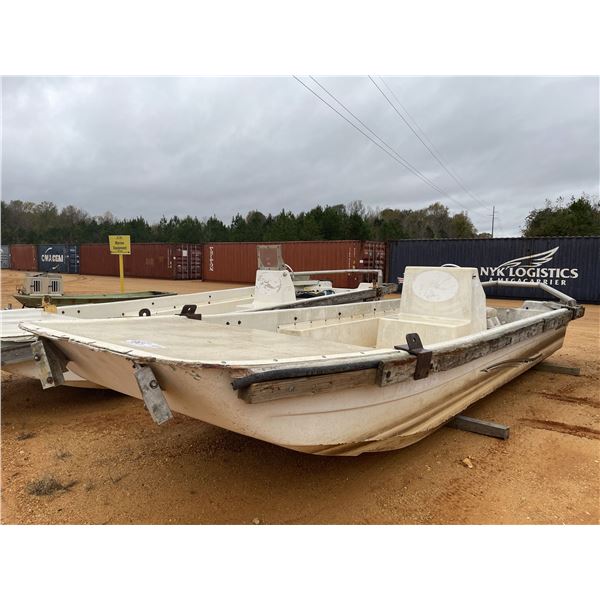 CAROLINA SKIFF 24DLX Boat