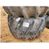 Image 1 : 67/34X26 TIRE & RIM