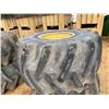 Image 2 : 67/34X25 TIRE & RIM