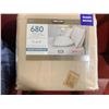 Image 1 : Kirkland Signature Queen Size 680 Thread Count 6pc Shhet Set