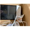 Image 2 : Vtech Digital Video Baby Monitor Camera, White