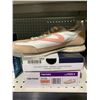 Image 1 : Tretorn womens size 8 shoes