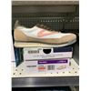 Image 2 : Tretorn womens size 8 shoes