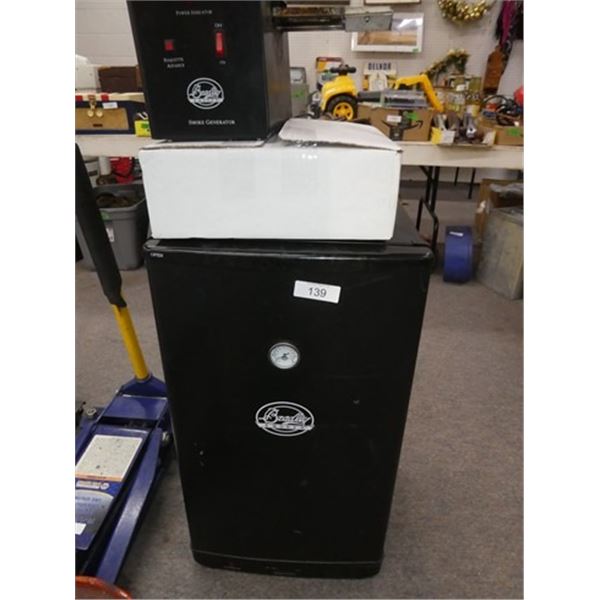 Bradley smoker  with smoker cups