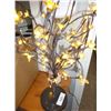 Image 2 : Tree shaped table lamp