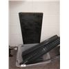 Image 2 : Metal shelf unit