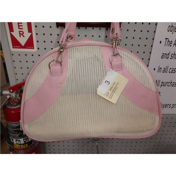 LoLo's pet purses for animal up to 15 lbs