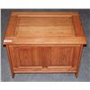 Image 1 : SOLID WOOD MADE IN CANADA TRUNK
