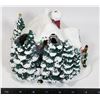 Image 3 : CHRISTMAS VILLAGE HOUSE W/ LIGHTS WORKING BUT