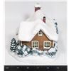 Image 3 : CHRISTMAS VILLAGE HOUSE W/ FLICKERING FIRE PLACE