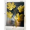 Image 1 : MAPLE LEAF WALL FRAME ART