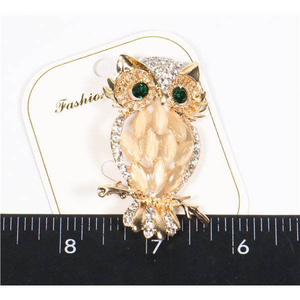 NEW LITTLE HOOT OWL RHINESTONE BROOCH