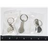 Image 1 : LOT OF 3 NEW QUARTER CART KEY CHAINS