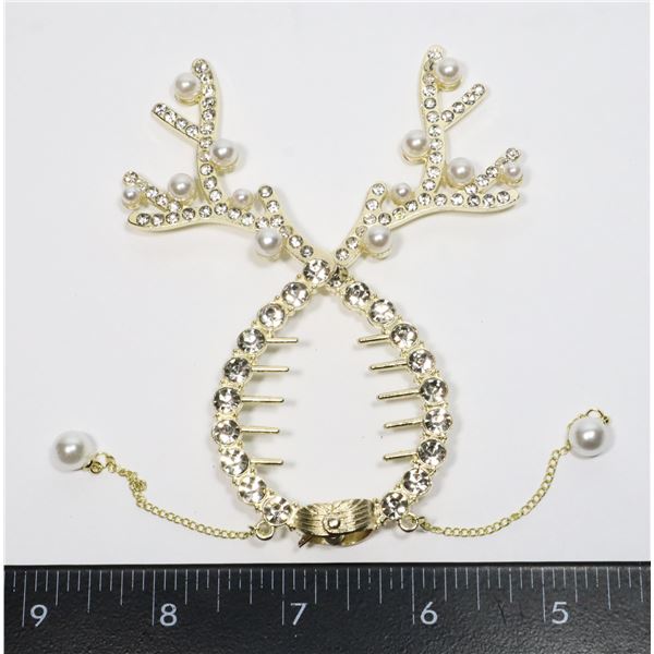 NEW RHINESTONE REINDEER THEMED HAIR ACCESSORY