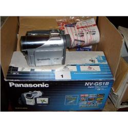 PANASONIC NV-GS1B CAMCORDER - NO BATTERY