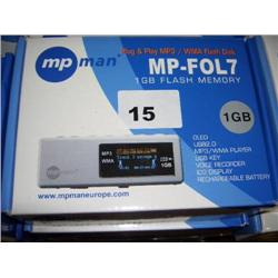 4 MPMAN 1GB MP3 PLAYERS